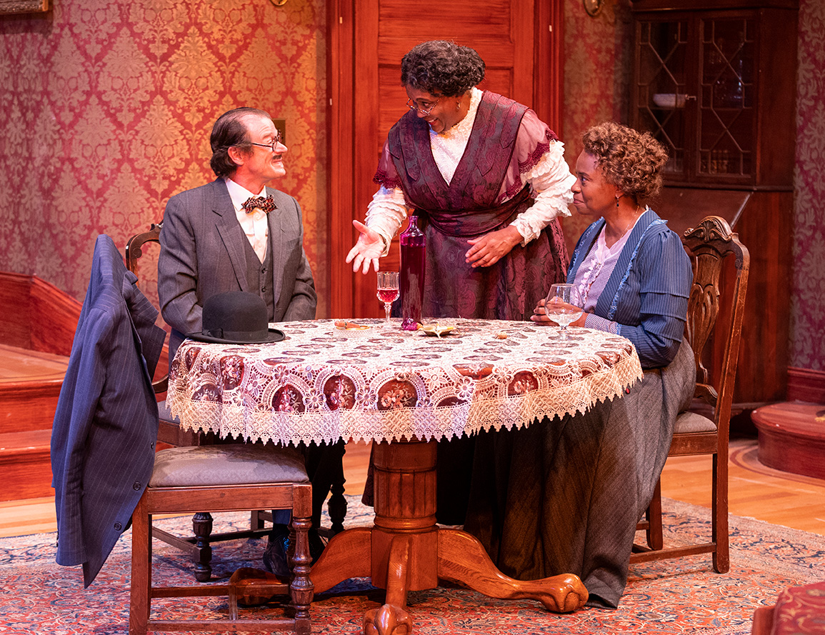 Theatre Review: 'Arsenic and Old Lace' at Cockpit in Court